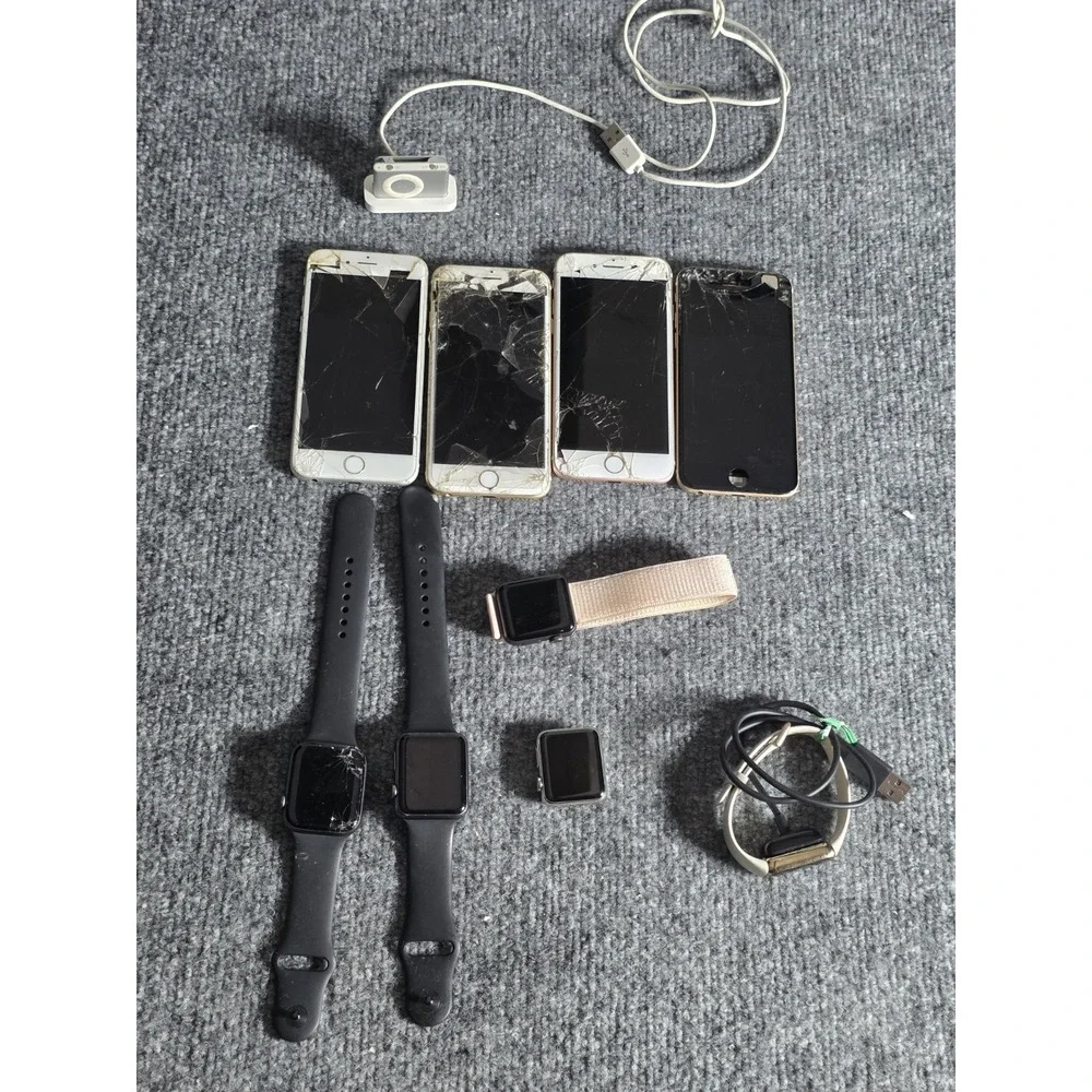 Lot Of 4 Apple Watches And 4 Iphones And Ipod Nano And Fitbit